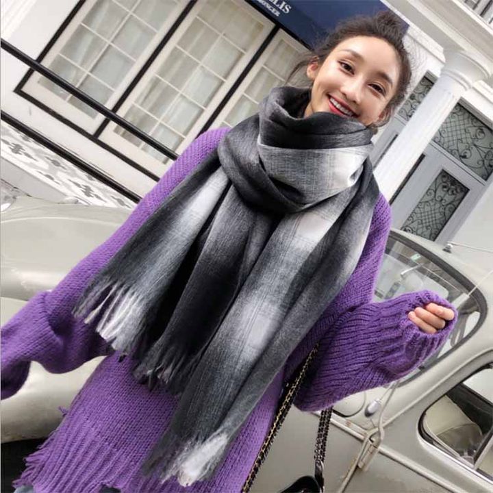 2018秋冬新款 仿羊绒围巾黑灰色渐变女士流苏保暖披肩大围脖