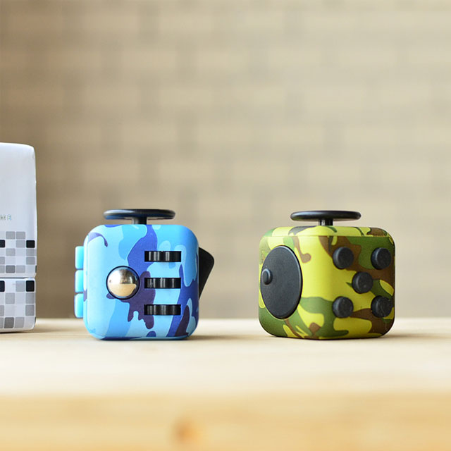 美版Fidget Cube 减压魔方块