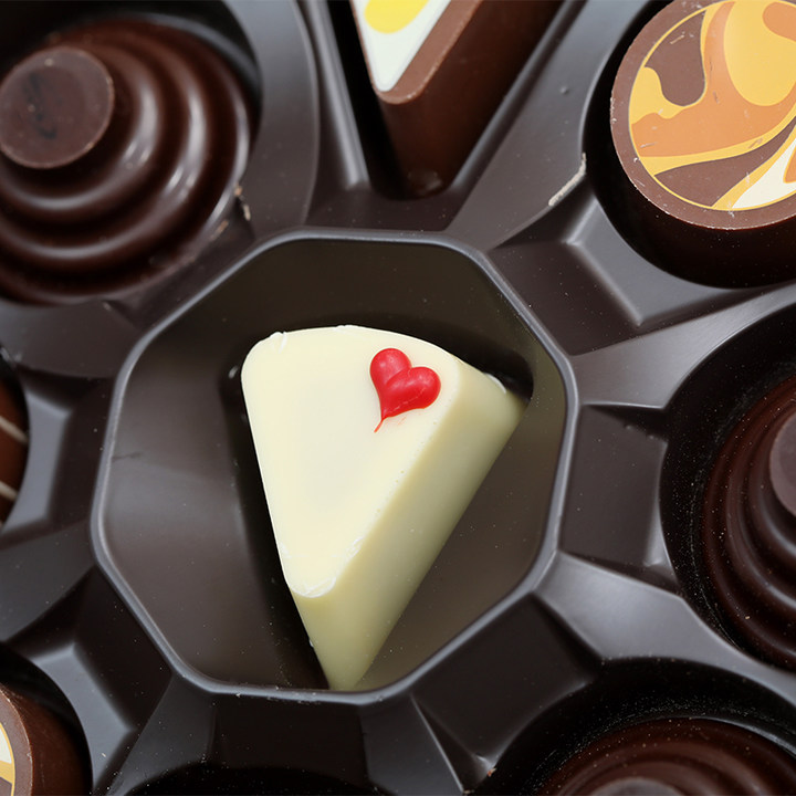 歌帝梵至爱巧克力圆形礼盒9颗装