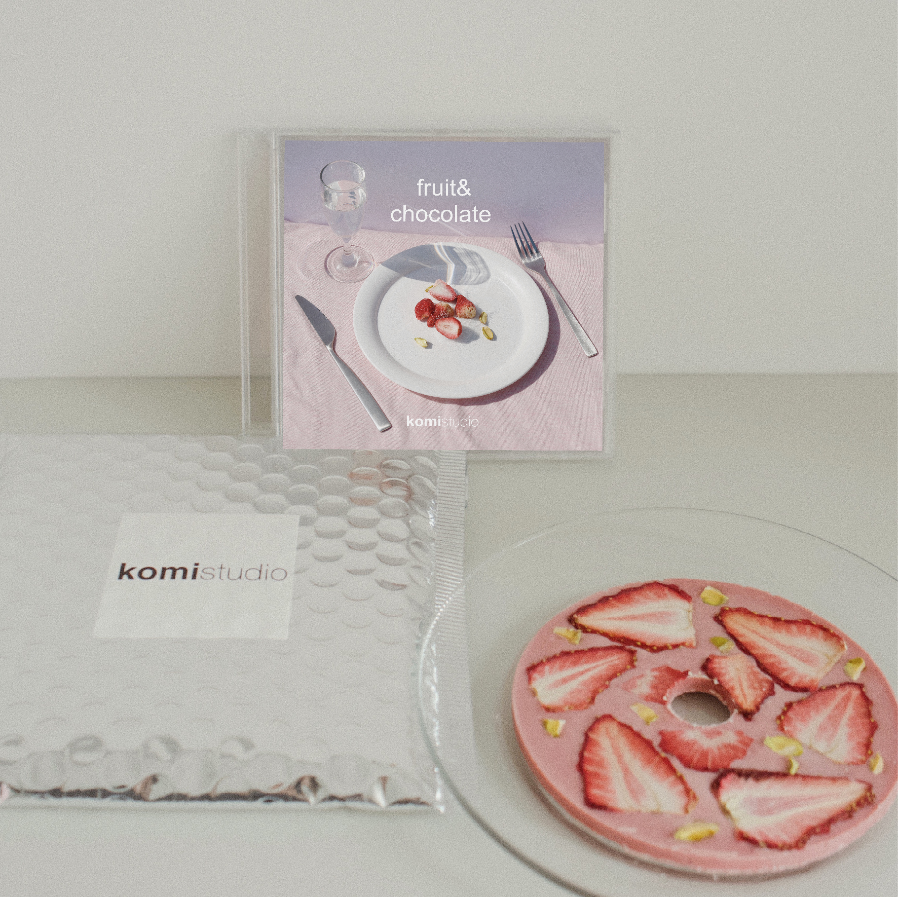 komistudio草莓开心果CD手工巧克力伴手礼生日礼物零食送女友