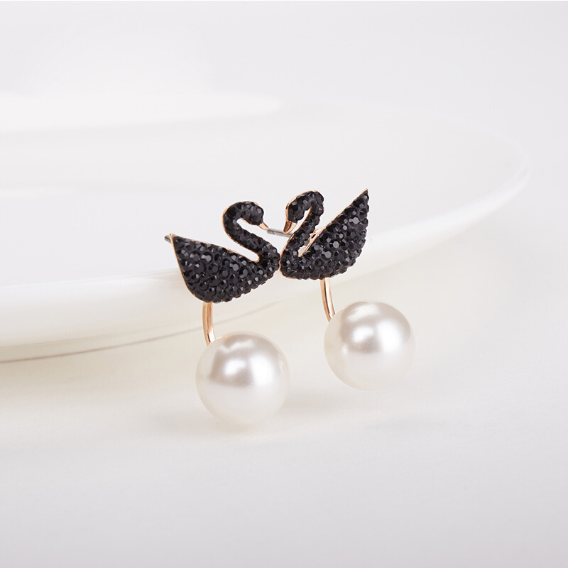 SWAROVSKI 施华洛世奇黑天鹅珍珠穿孔耳环5193949