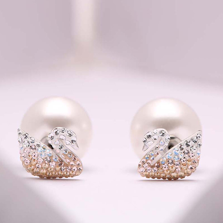 SWAROVSKI 施华洛世奇 渐变色Swan天鹅耳钉 5215037