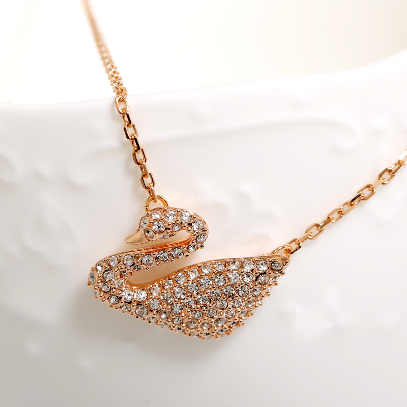 SWAROVSKI 施华洛世奇 Swan玫瑰金色天鹅 女士项链5121597