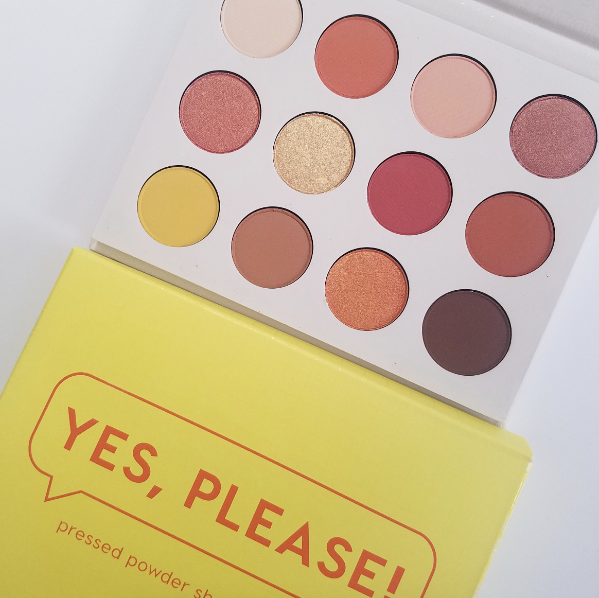 在途 Colourpop 12色眼影盘 Yes Please日落盘 colorpop眼影 泡泡