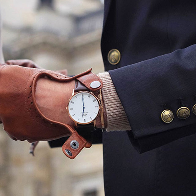 DanielWellington 38mm蓝针日历皮带石英男表