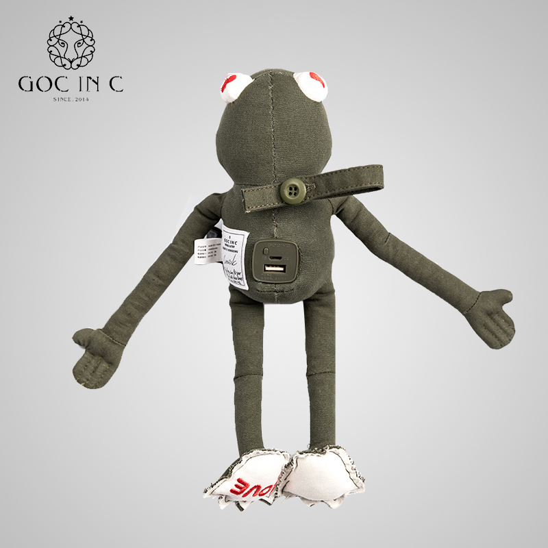 GOC IN C青蛙LOVE充电宝 10000毫安